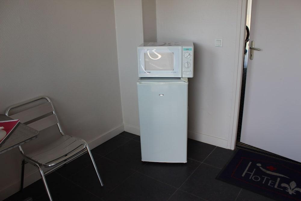 Hotel Fleur De Lys Hazebrouck Εξωτερικό φωτογραφία