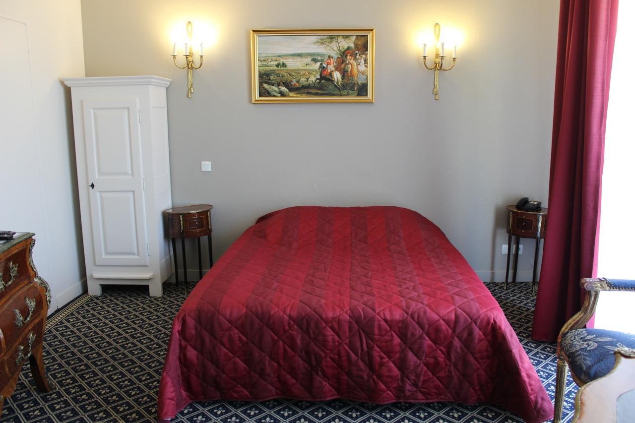 Hotel Fleur De Lys Hazebrouck Εξωτερικό φωτογραφία
