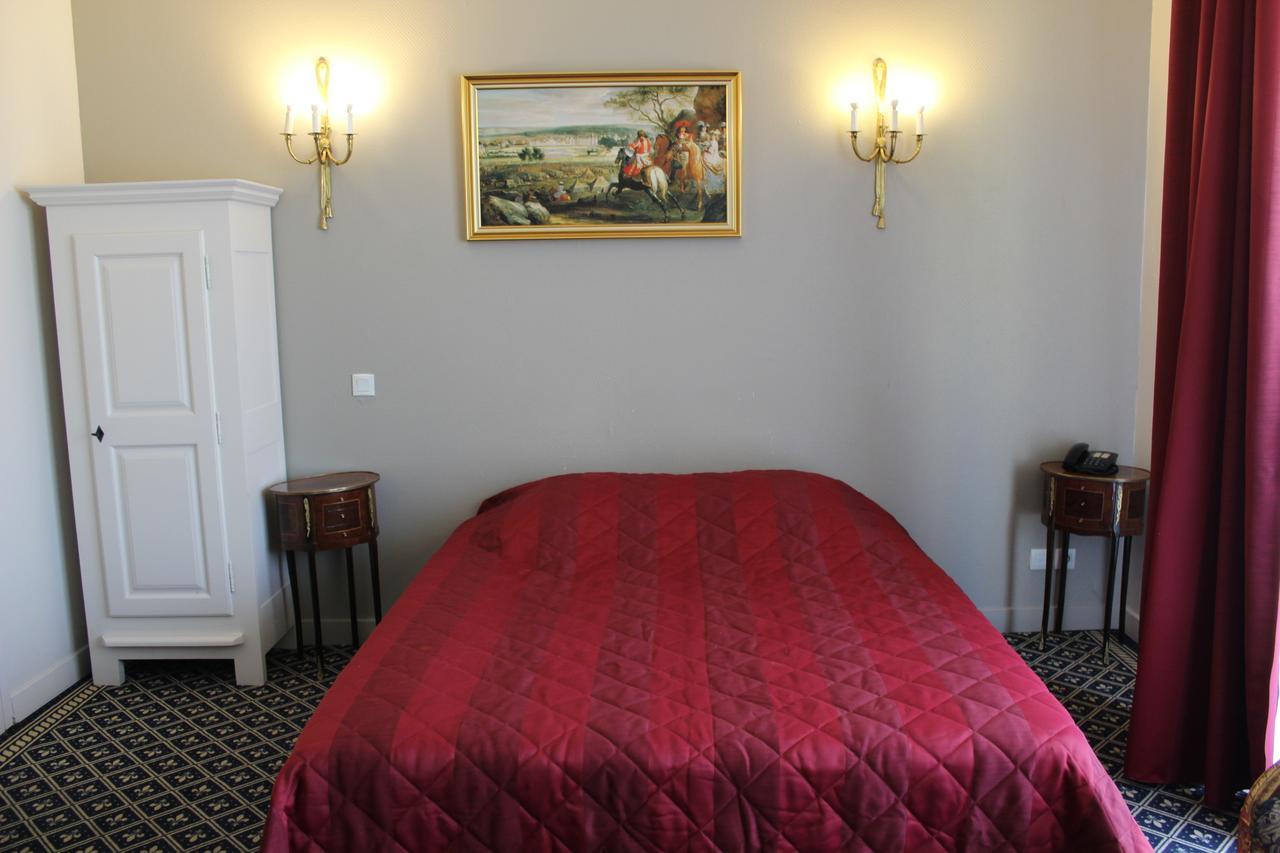 Hotel Fleur De Lys Hazebrouck Εξωτερικό φωτογραφία